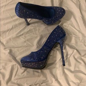 Blue, rhinestoned pumps